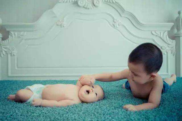 供卵代孕哪家好,2026年广州三代试管婴儿***多少钱9-12万左右